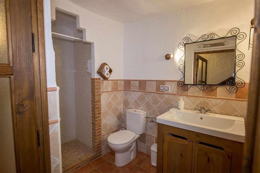 Casas Cueva El Mirador De Galera Guest House Exterior photo